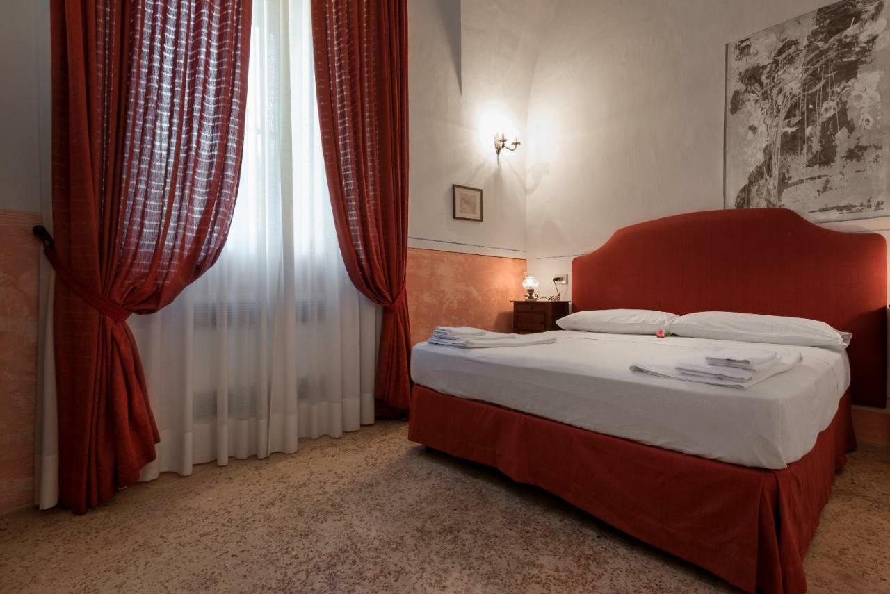 Palazzo Laura Bed & Breakfast Morciano di Leuca Bagian luar foto