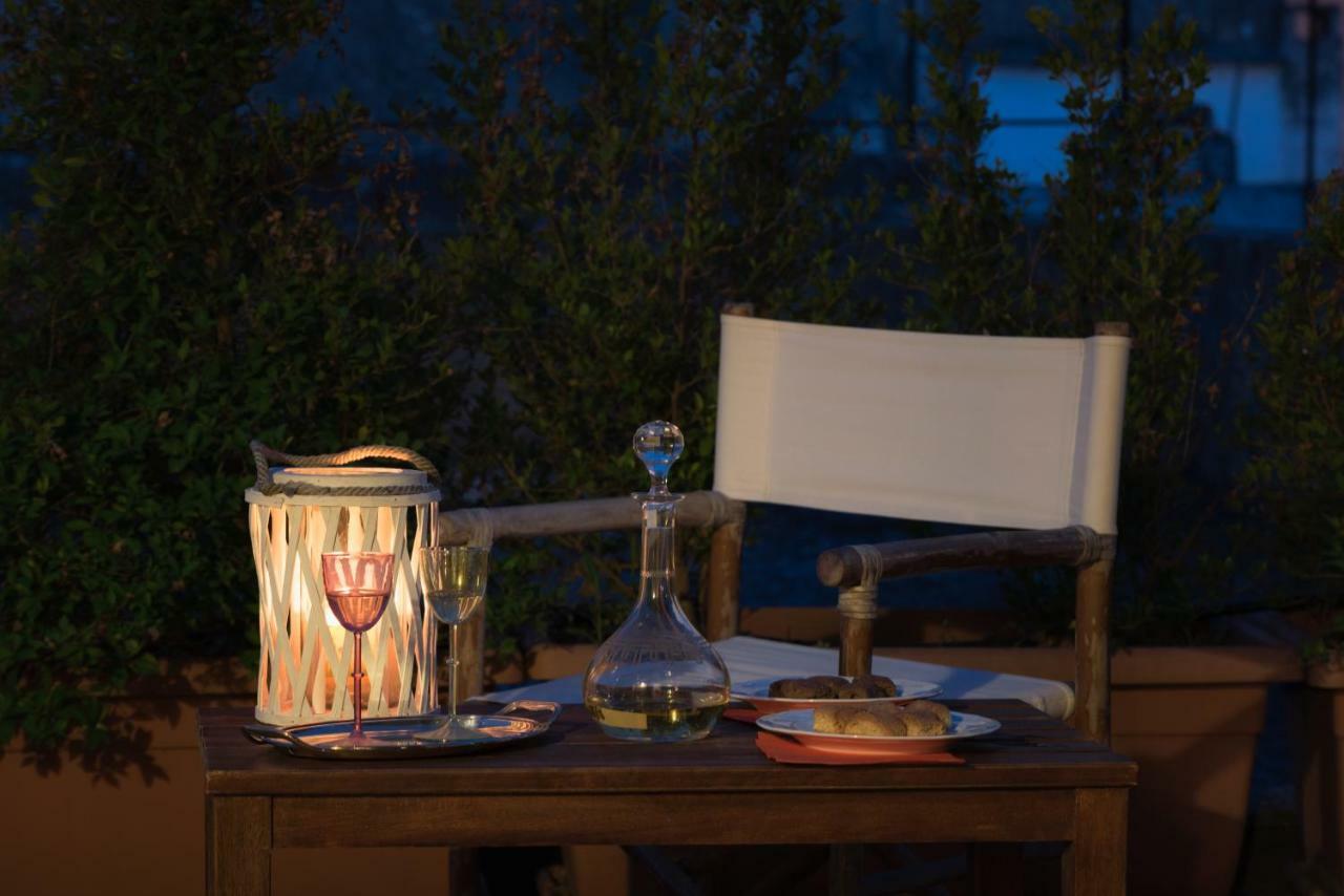 Palazzo Laura Bed & Breakfast Morciano di Leuca Bagian luar foto