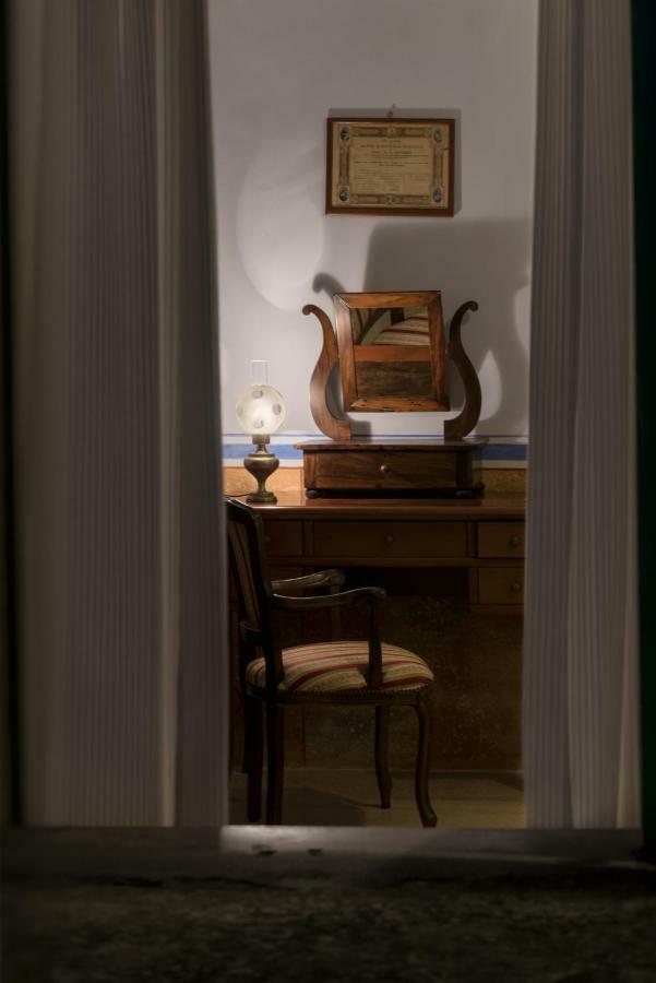 Palazzo Laura Bed & Breakfast Morciano di Leuca Bagian luar foto
