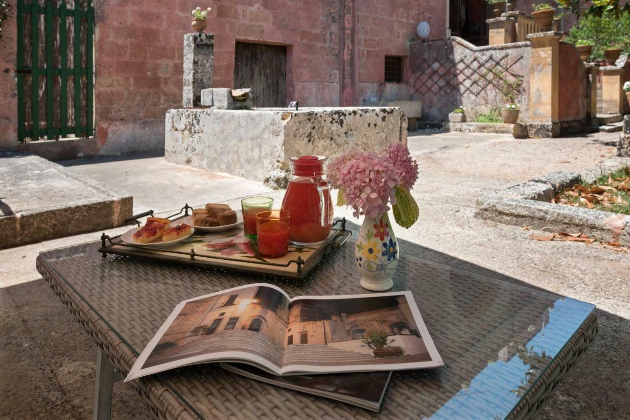 Palazzo Laura Bed & Breakfast Morciano di Leuca Bagian luar foto